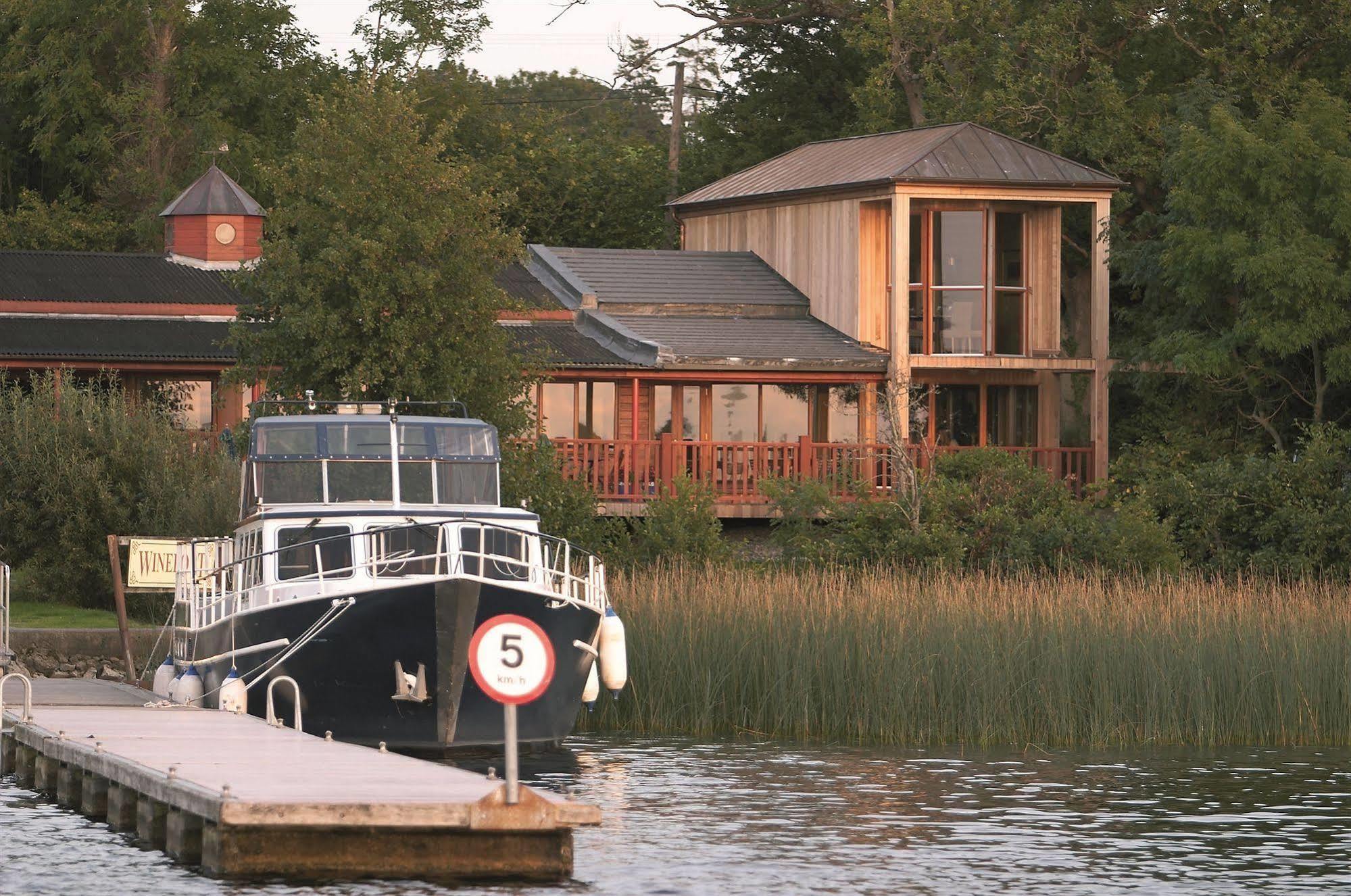 Wineport Lodge Glasson Exteriör bild